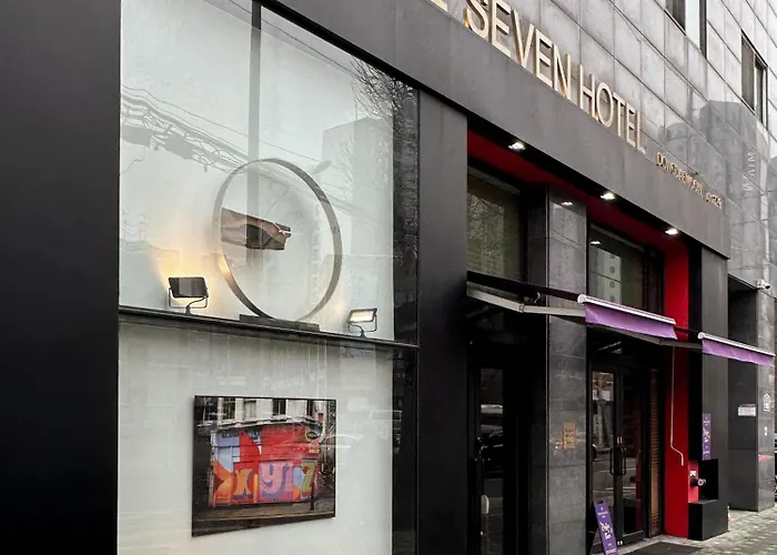 Three Seven Dongdaemun ホテル 3*